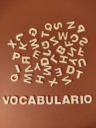 letters scrambled to learn spanish vocabulario
